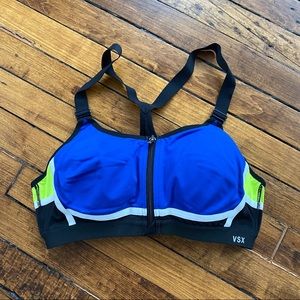 Victoria’s Sectret zip up sports bra 36C